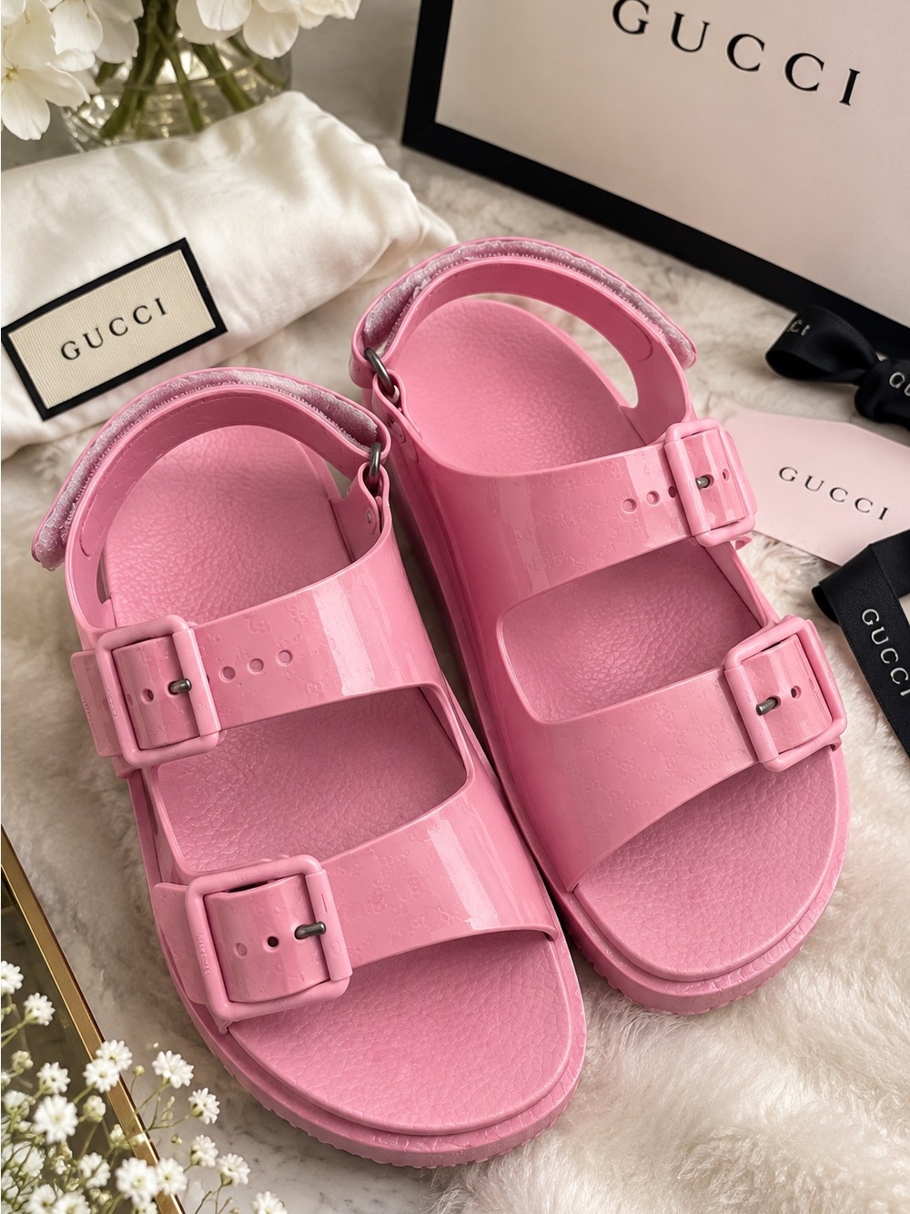 Gucci Pink Patent Double-Buckle Women's Sandals preloved